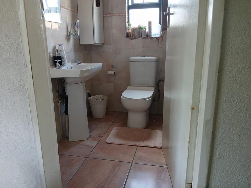 3 Bedroom Property for Sale in Vorna Valley Gauteng