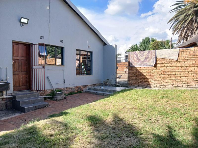 3 Bedroom Property for Sale in Vorna Valley Gauteng
