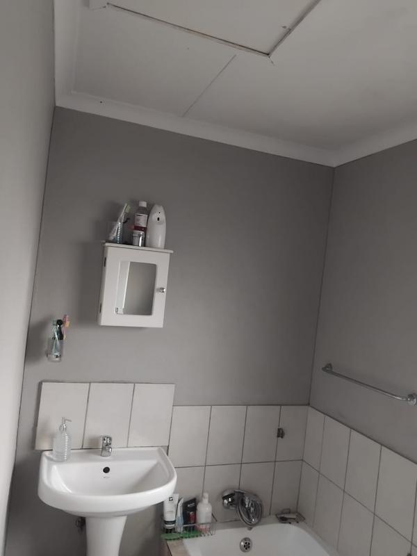2 Bedroom Property for Sale in Alliance Gauteng