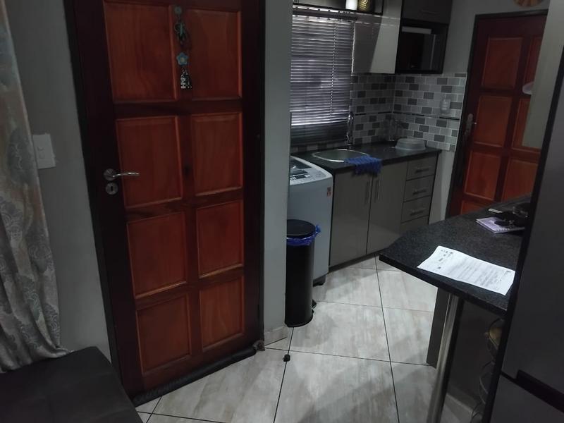 2 Bedroom Property for Sale in Alliance Gauteng
