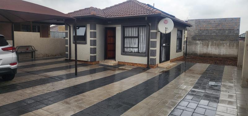 2 Bedroom Property for Sale in Alliance Gauteng