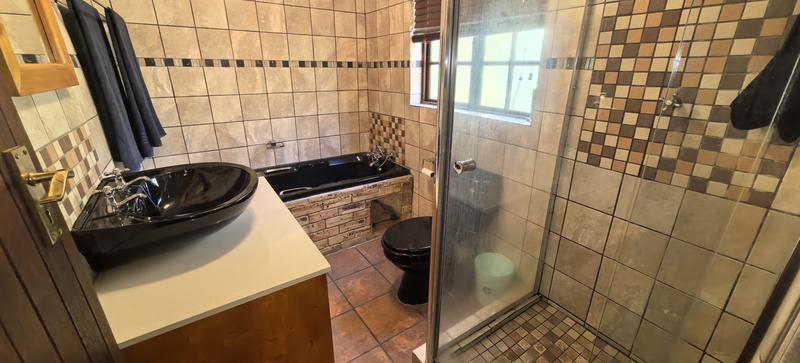 4 Bedroom Property for Sale in Helderkruin Gauteng