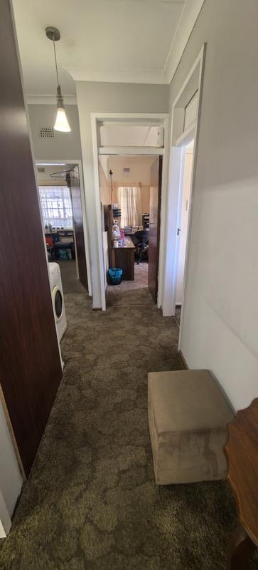 6 Bedroom Property for Sale in Witpoortjie Gauteng