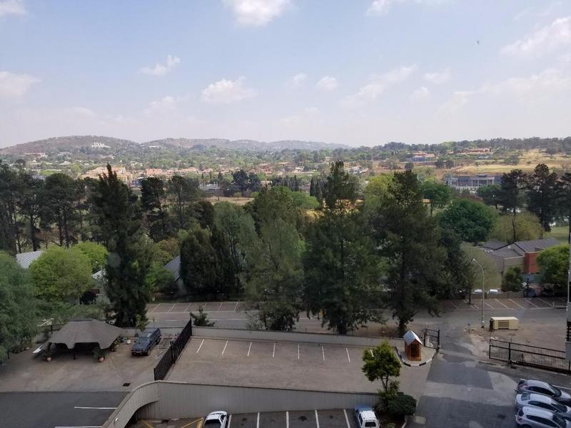 To Let 2 Bedroom Property for Rent in Dowerglen Gauteng