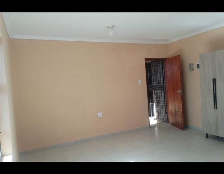 To Let 1 Bedroom Property for Rent in Protea Glen Gauteng