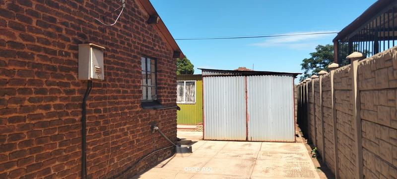 2 Bedroom Property for Sale in Sebokeng Gauteng