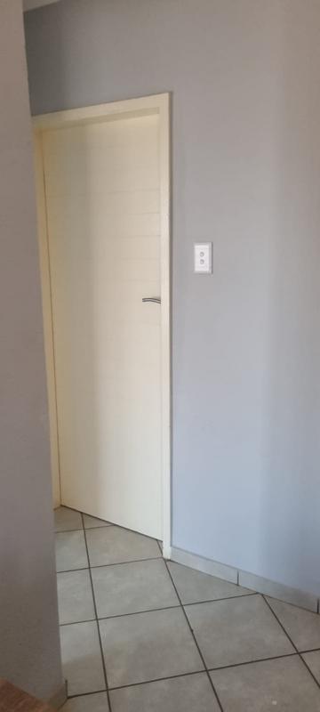 2 Bedroom Property for Sale in Westonaria Gauteng