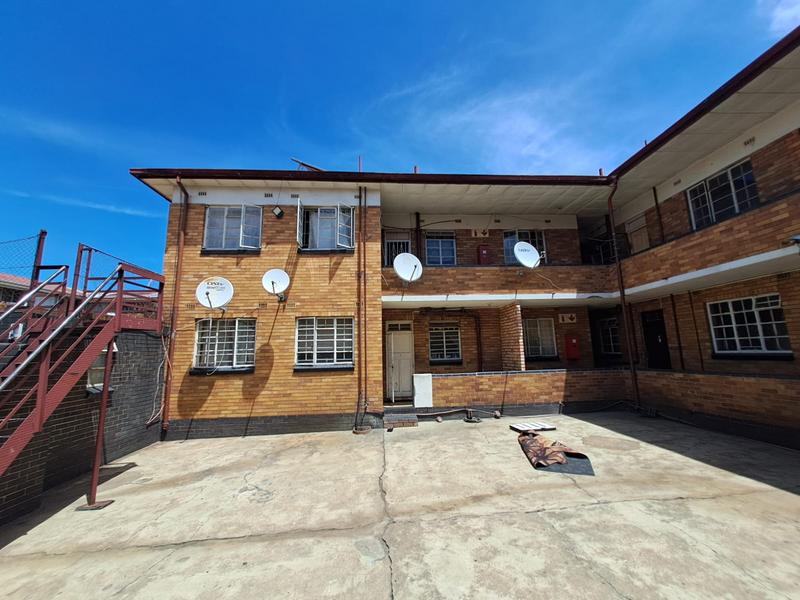 2 Bedroom Property for Sale in Germiston South Gauteng