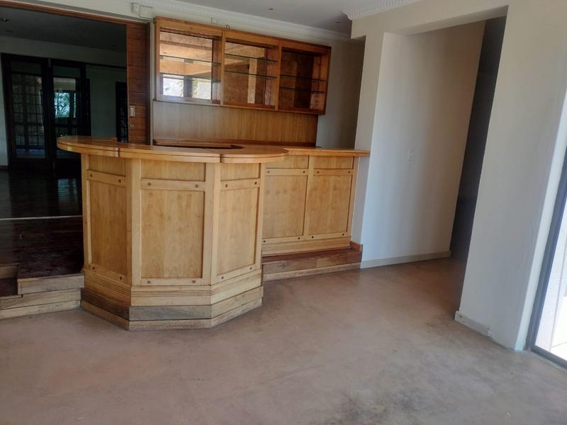 5 Bedroom Property for Sale in Waterkloof Heights Gauteng