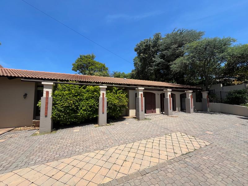 5 Bedroom Property for Sale in Waterkloof Heights Gauteng