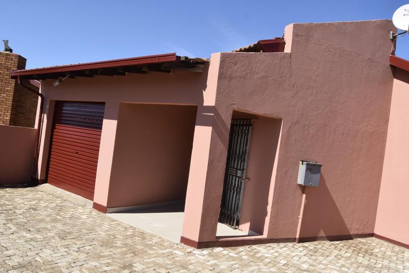 3 Bedroom Property for Sale in Dobsonville Ext 3 Gauteng