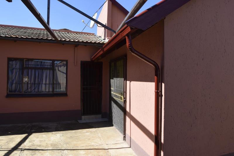 3 Bedroom Property for Sale in Dobsonville Ext 3 Gauteng
