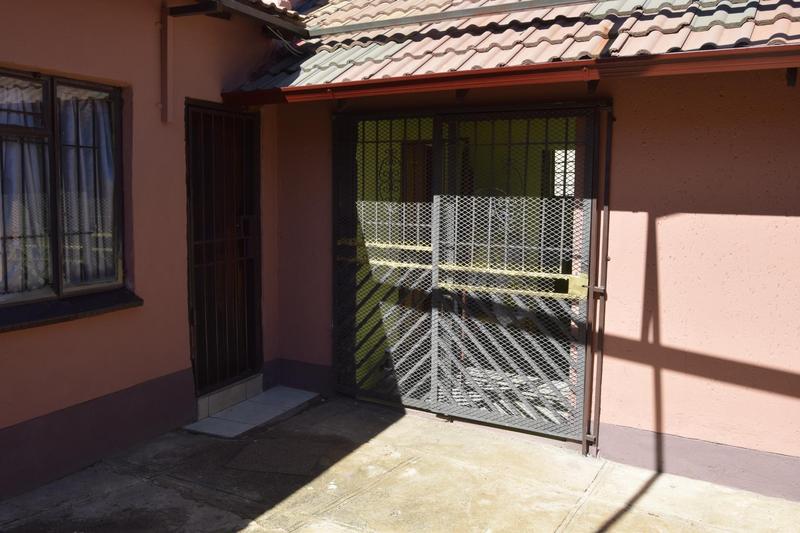 3 Bedroom Property for Sale in Dobsonville Ext 3 Gauteng