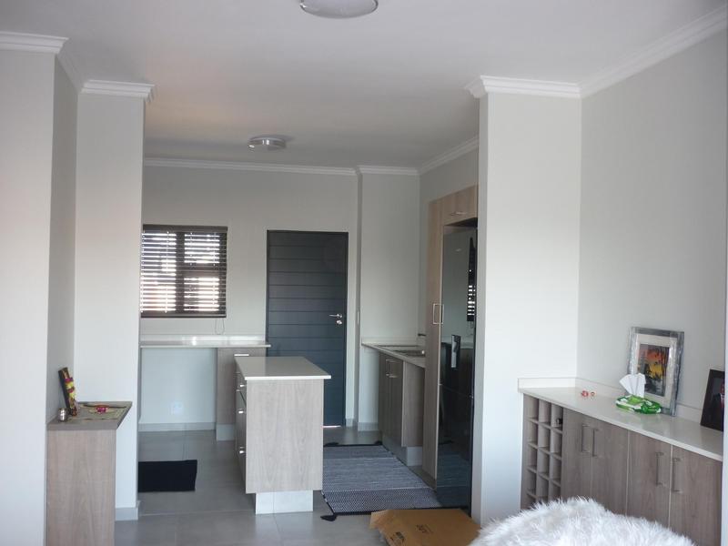 2 Bedroom Property for Sale in Kyalami Gauteng