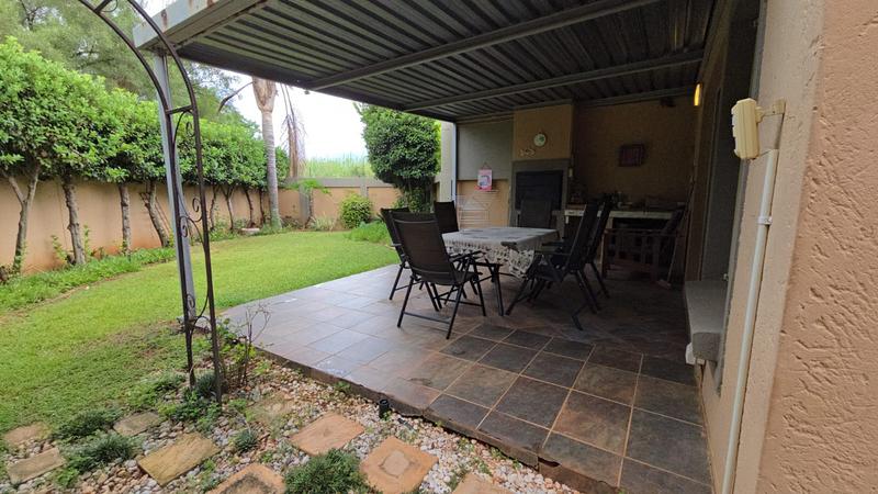 2 Bedroom Property for Sale in Annlin Gauteng