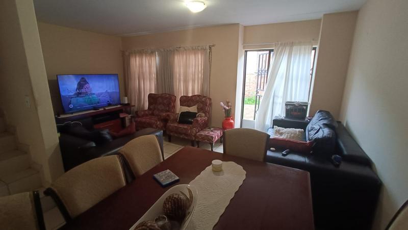3 Bedroom Property for Sale in Annlin Gauteng