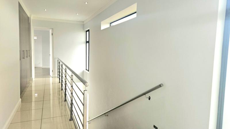 3 Bedroom Property for Sale in Midstream Hill Gauteng