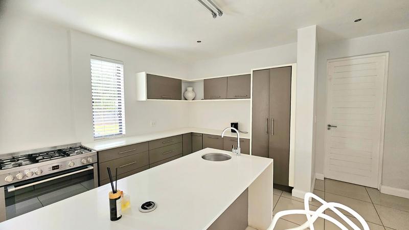 3 Bedroom Property for Sale in Midstream Hill Gauteng
