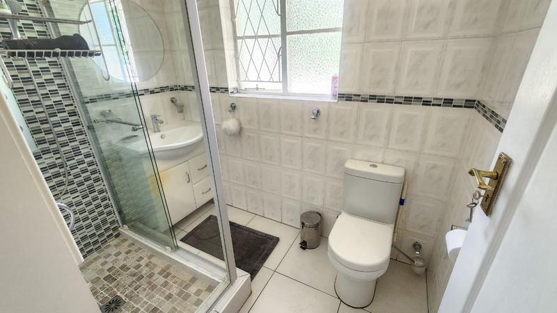 3 Bedroom Property for Sale in Brackendowns Gauteng