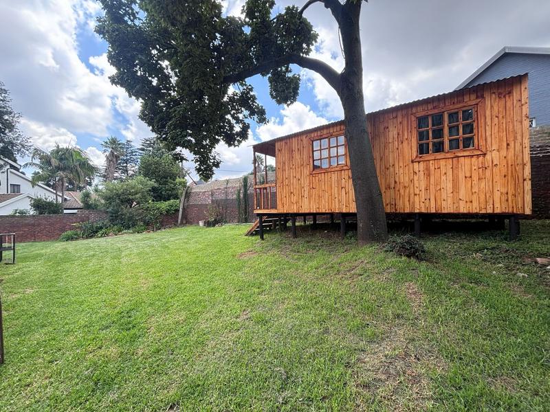 4 Bedroom Property for Sale in Florida Glen Gauteng