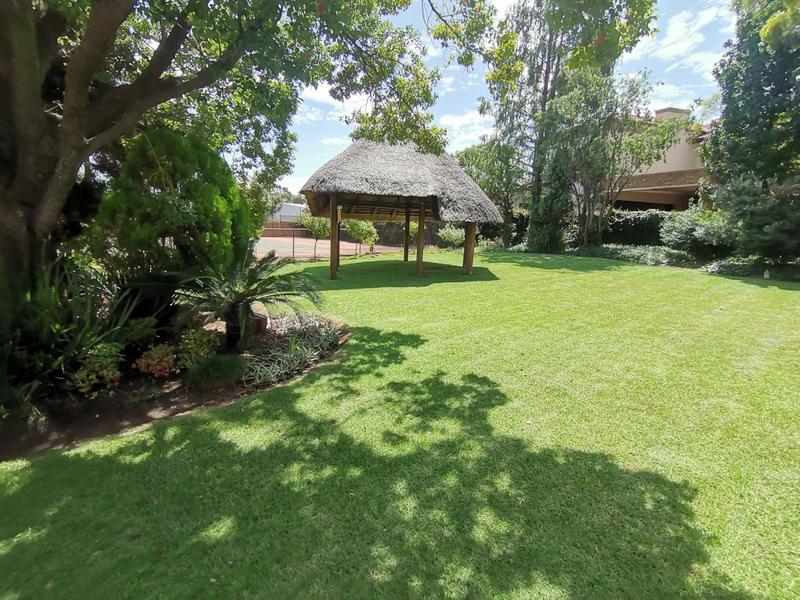 5 Bedroom Property for Sale in Vanderbijlpark SE 3 Gauteng