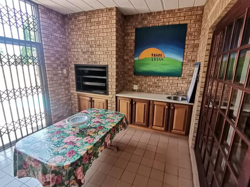 5 Bedroom Property for Sale in Vanderbijlpark SE 3 Gauteng