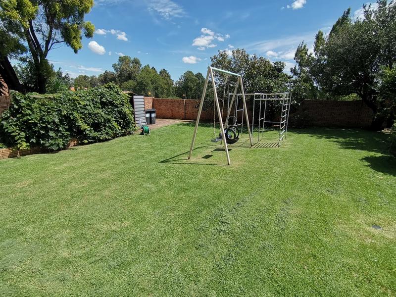 5 Bedroom Property for Sale in Vanderbijlpark SE 3 Gauteng