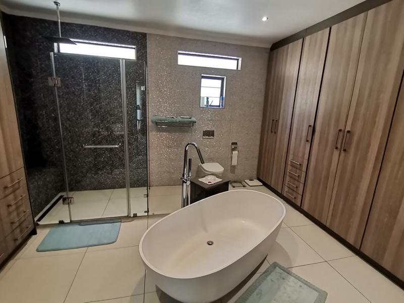 4 Bedroom Property for Sale in Vanderbijlpark SE 3 Gauteng