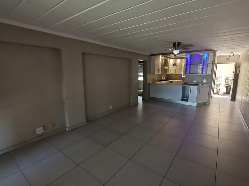 3 Bedroom Property for Sale in Vanderbijlpark SW 5 Gauteng