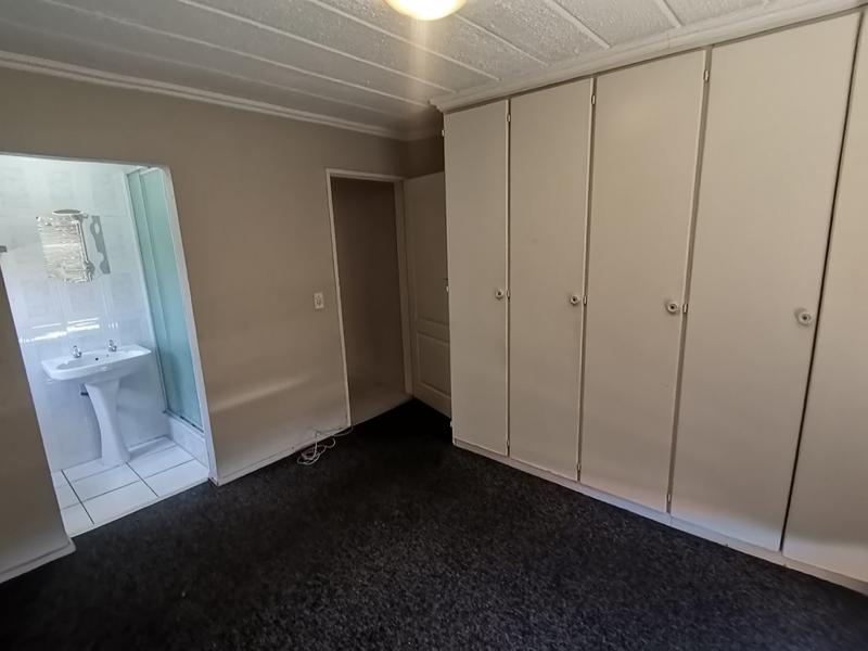 3 Bedroom Property for Sale in Vanderbijlpark SW 5 Gauteng