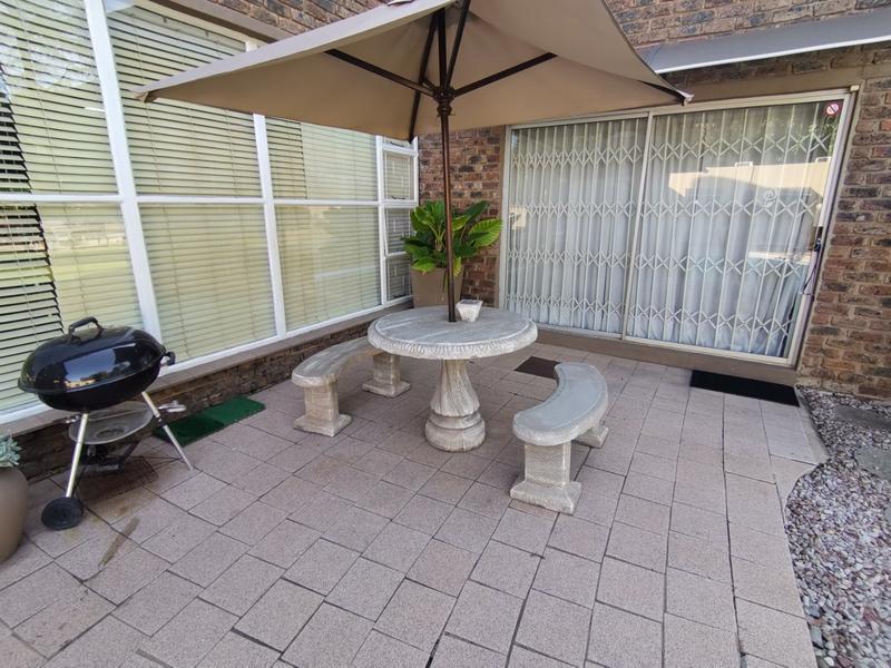 8 Bedroom Property for Sale in Vanderbijlpark SW 5 Gauteng