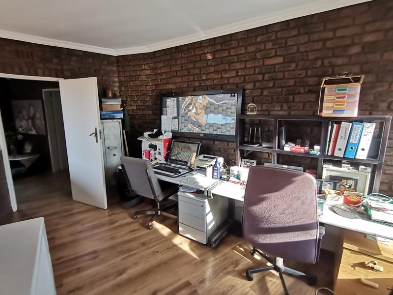8 Bedroom Property for Sale in Vanderbijlpark SW 5 Gauteng
