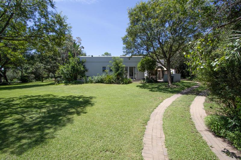 4 Bedroom Property for Sale in Blue Hills Country Estate Gauteng