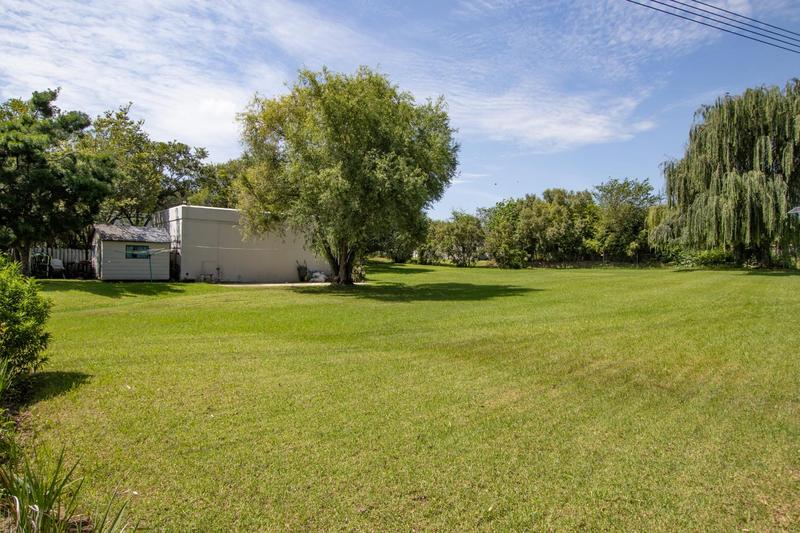 4 Bedroom Property for Sale in Blue Hills Country Estate Gauteng