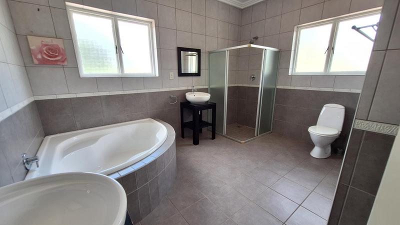 3 Bedroom Property for Sale in Moreleta Park Gauteng