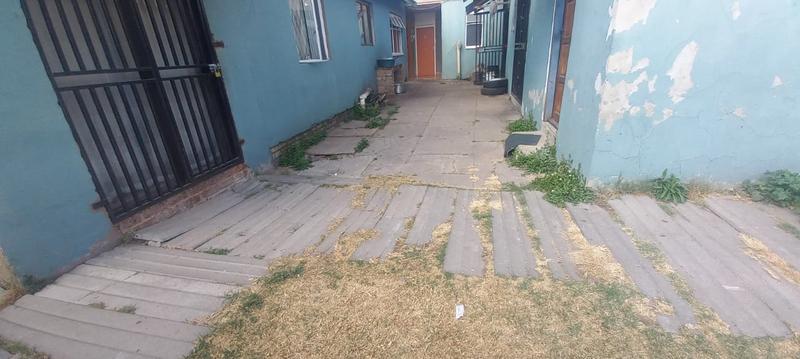 15 Bedroom Property for Sale in Rhodesfield Gauteng