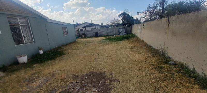 15 Bedroom Property for Sale in Rhodesfield Gauteng