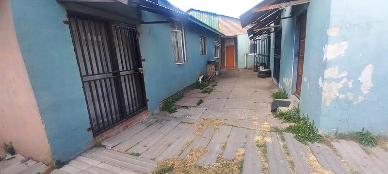 15 Bedroom Property for Sale in Rhodesfield Gauteng