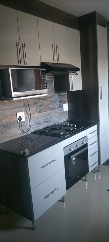 3 Bedroom Property for Sale in Clayville Gauteng