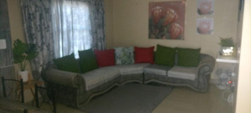 3 Bedroom Property for Sale in Clayville Gauteng