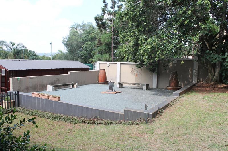 6 Bedroom Property for Sale in Morning Hill Gauteng