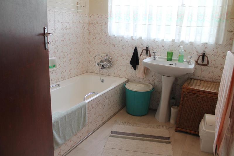 4 Bedroom Property for Sale in Eden Glen Gauteng