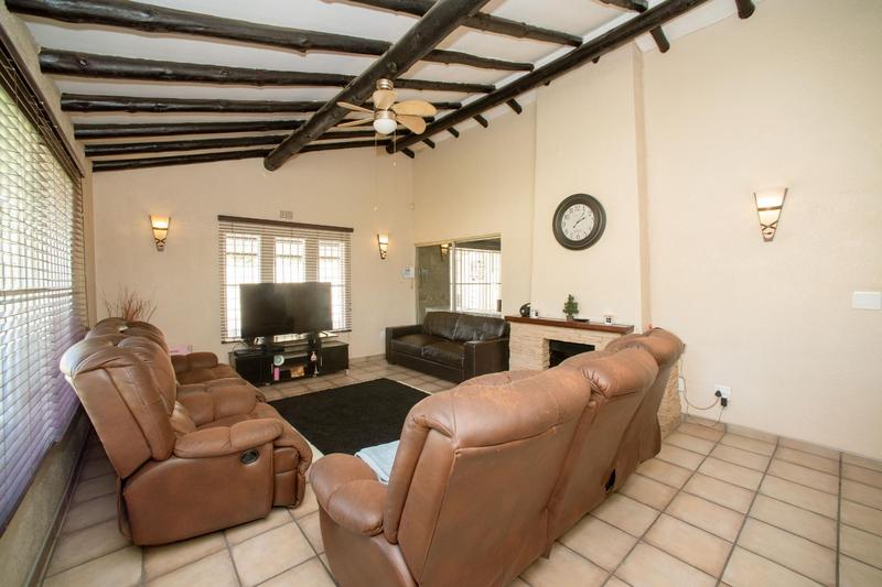 3 Bedroom Property for Sale in Croydon Gauteng