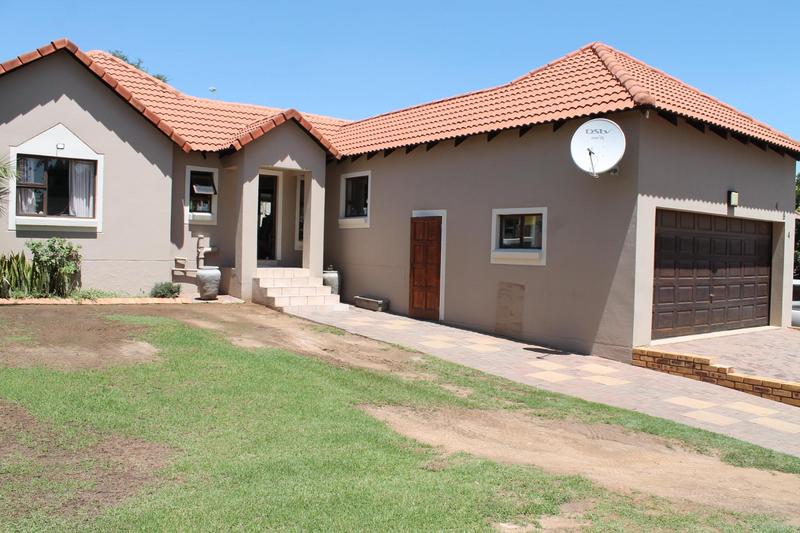 3 Bedroom Property for Sale in Greenstone Hill Gauteng