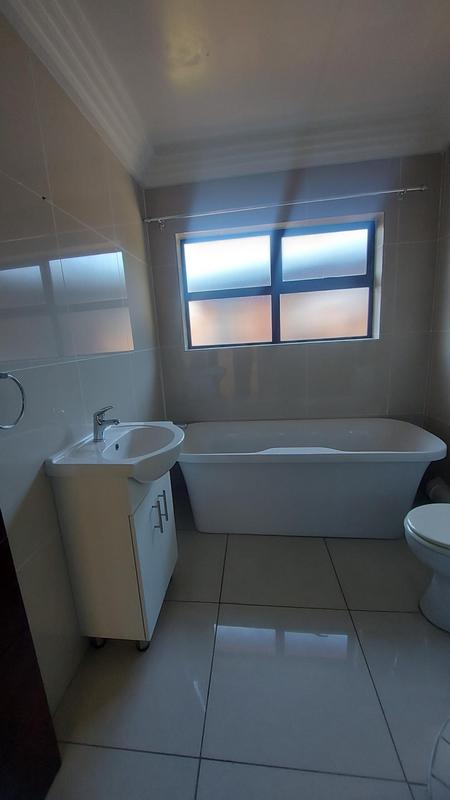 3 Bedroom Property for Sale in Eveleigh Gauteng