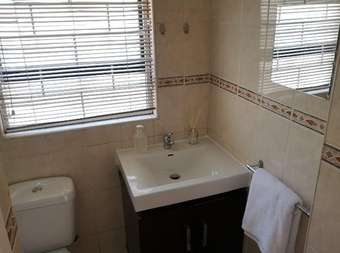 To Let 5 Bedroom Property for Rent in Westdene Gauteng