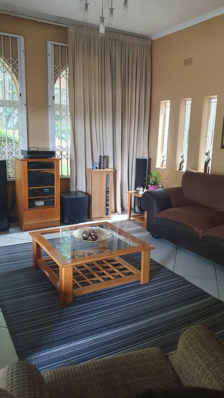 6 Bedroom Property for Sale in Morning Hill Gauteng