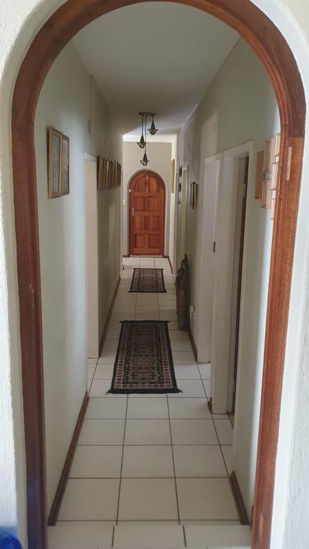 6 Bedroom Property for Sale in Morning Hill Gauteng