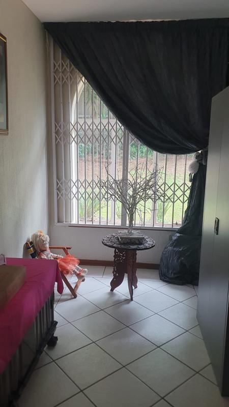 6 Bedroom Property for Sale in Morning Hill Gauteng