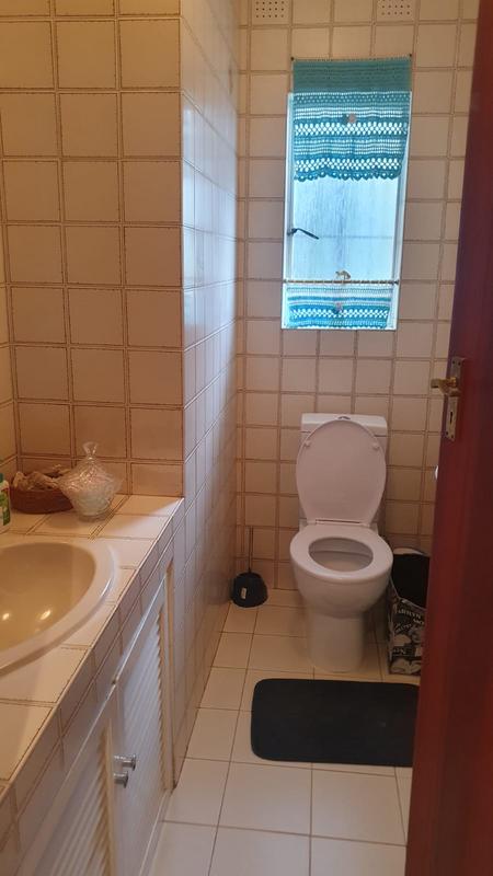 6 Bedroom Property for Sale in Morning Hill Gauteng